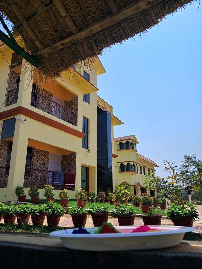 Mayabon Resort Bolpur Shānti Niketan Dış mekan fotoğraf